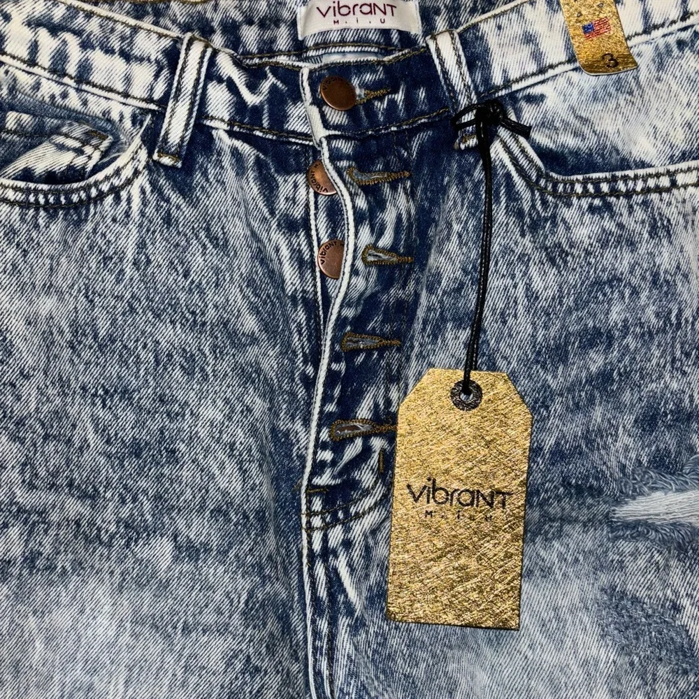 Jeans - Picture 2 of 6
